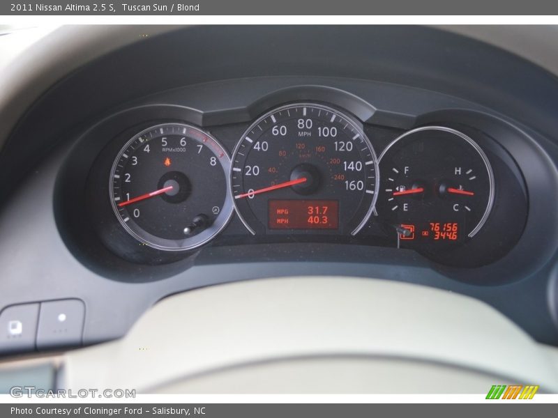 Tuscan Sun / Blond 2011 Nissan Altima 2.5 S