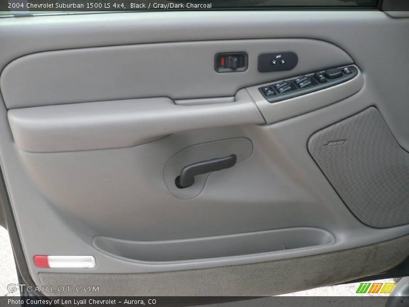 Black / Gray/Dark Charcoal 2004 Chevrolet Suburban 1500 LS 4x4