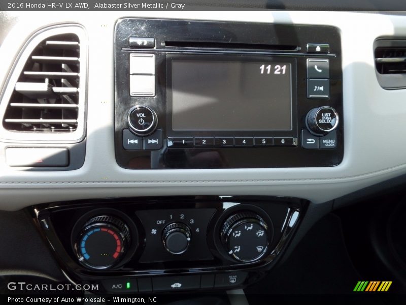 Alabaster Silver Metallic / Gray 2016 Honda HR-V LX AWD