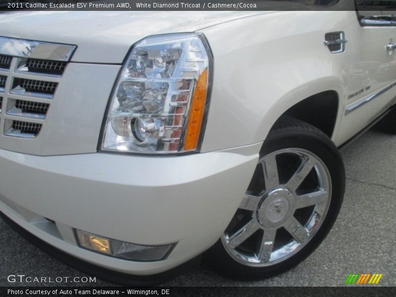 White Diamond Tricoat / Cashmere/Cocoa 2011 Cadillac Escalade ESV Premium AWD