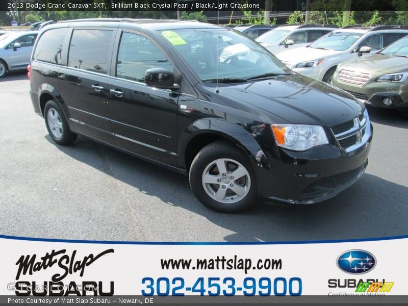 Brilliant Black Crystal Pearl / Black/Light Graystone 2013 Dodge Grand Caravan SXT