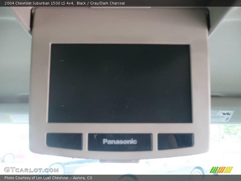 Black / Gray/Dark Charcoal 2004 Chevrolet Suburban 1500 LS 4x4