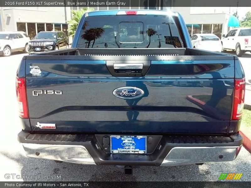 Blue Jeans / Medium Earth Gray 2016 Ford F150 XLT SuperCrew