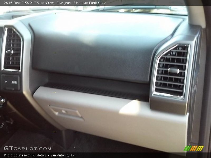 Blue Jeans / Medium Earth Gray 2016 Ford F150 XLT SuperCrew