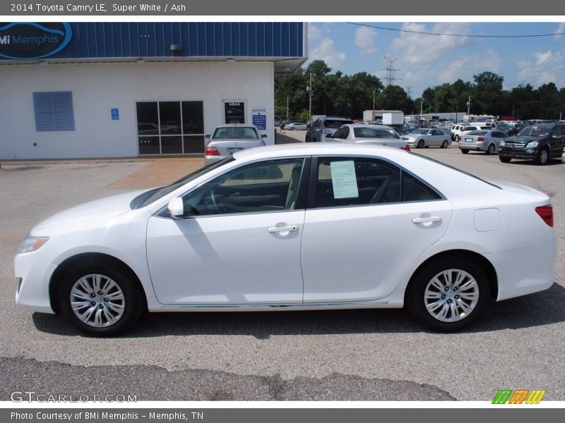 Super White / Ash 2014 Toyota Camry LE