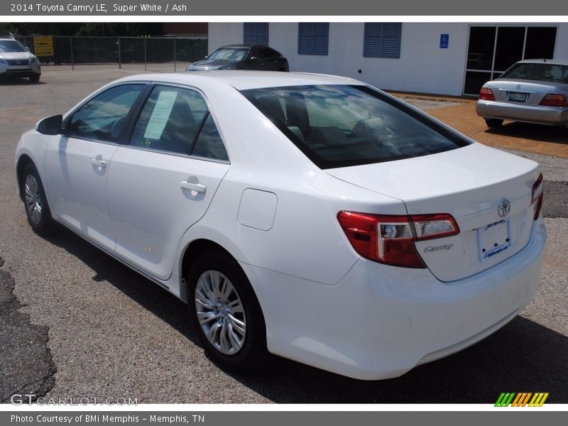 Super White / Ash 2014 Toyota Camry LE