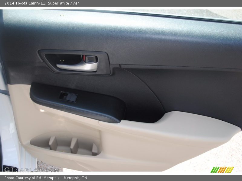 Super White / Ash 2014 Toyota Camry LE