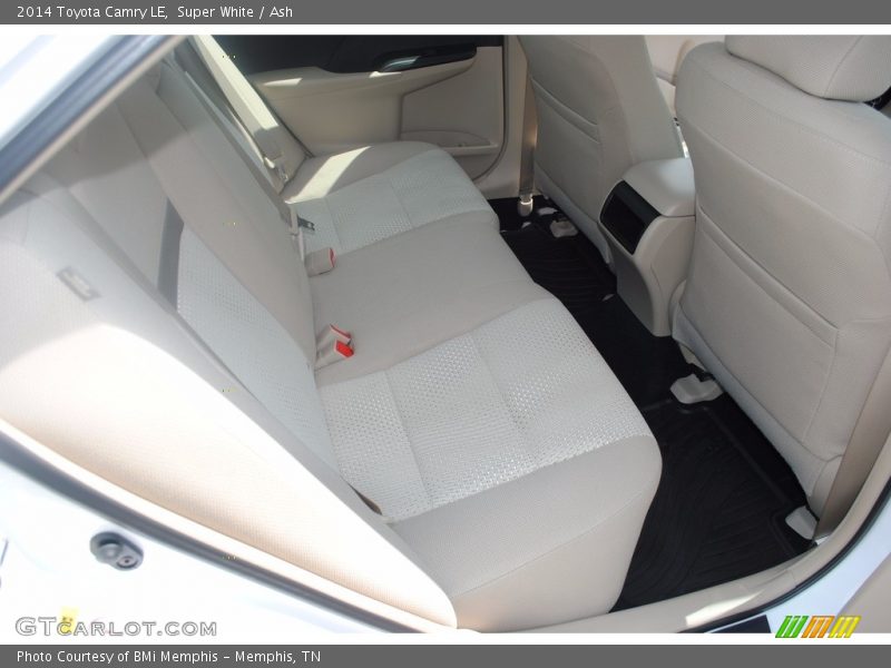 Super White / Ash 2014 Toyota Camry LE