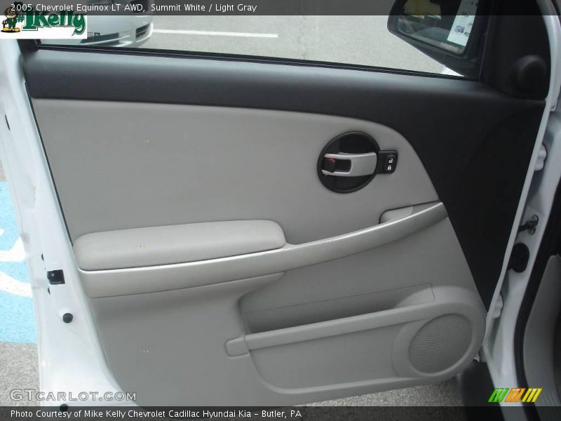 Summit White / Light Gray 2005 Chevrolet Equinox LT AWD