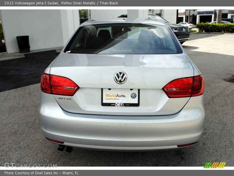 Reflex Silver Metallic / Titan Black 2013 Volkswagen Jetta S Sedan