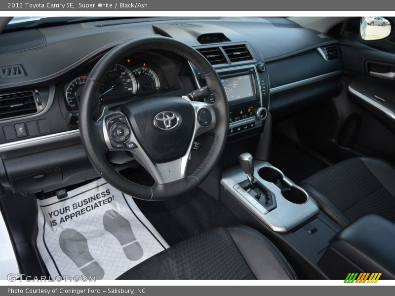 Super White / Black/Ash 2012 Toyota Camry SE