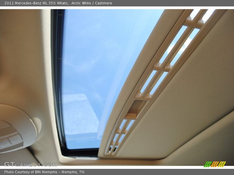 Arctic White / Cashmere 2011 Mercedes-Benz ML 350 4Matic