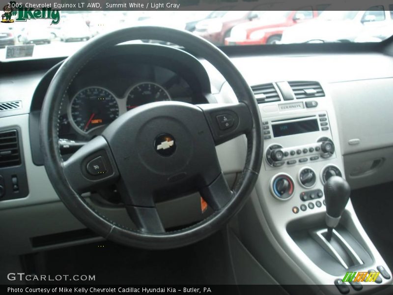 Summit White / Light Gray 2005 Chevrolet Equinox LT AWD