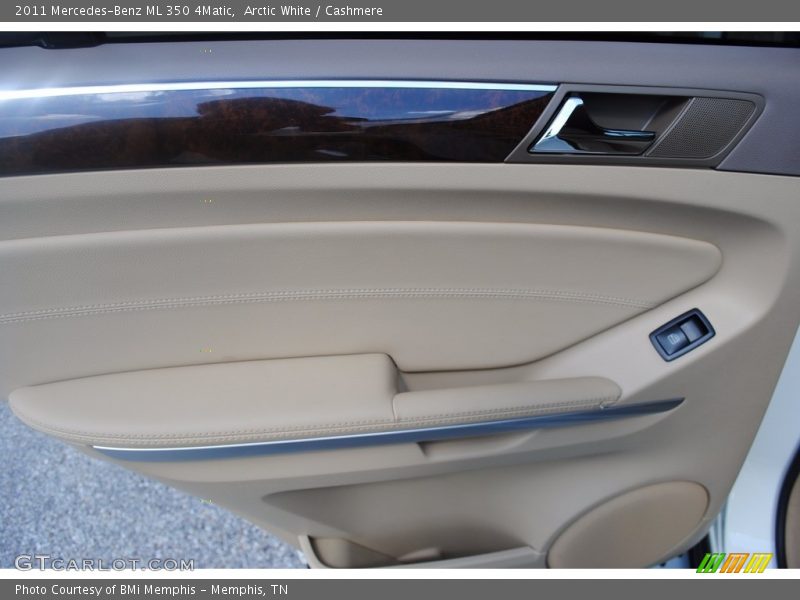 Arctic White / Cashmere 2011 Mercedes-Benz ML 350 4Matic