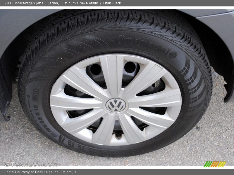 Platinum Gray Metallic / Titan Black 2013 Volkswagen Jetta S Sedan