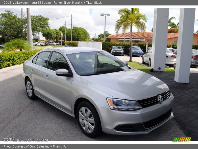 Reflex Silver Metallic / Titan Black 2013 Volkswagen Jetta SE Sedan