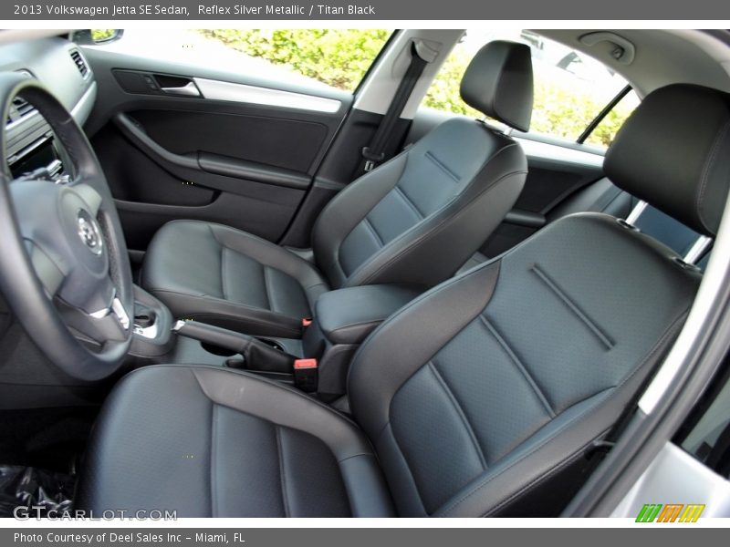 Reflex Silver Metallic / Titan Black 2013 Volkswagen Jetta SE Sedan
