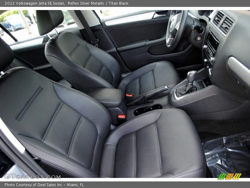 Reflex Silver Metallic / Titan Black 2013 Volkswagen Jetta SE Sedan