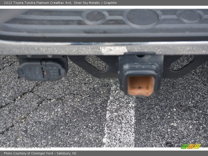 Silver Sky Metallic / Graphite 2013 Toyota Tundra Platinum CrewMax 4x4