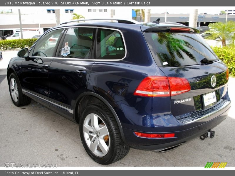 Night Blue Metallic / Cornsilk Beige 2013 Volkswagen Touareg VR6 FSI Lux 4XMotion