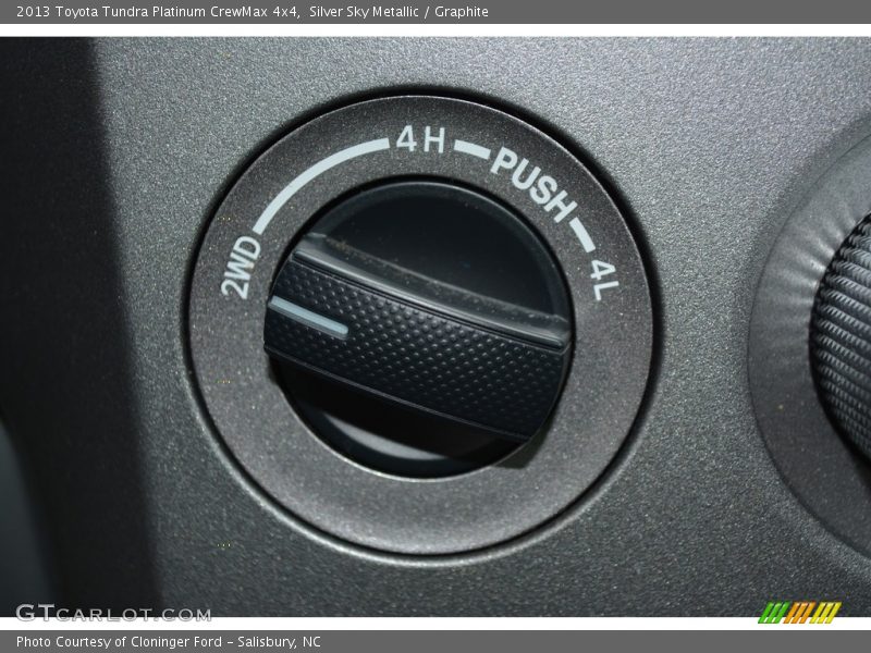 Silver Sky Metallic / Graphite 2013 Toyota Tundra Platinum CrewMax 4x4