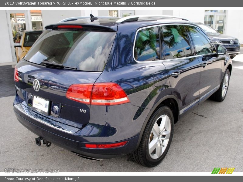 Night Blue Metallic / Cornsilk Beige 2013 Volkswagen Touareg VR6 FSI Lux 4XMotion