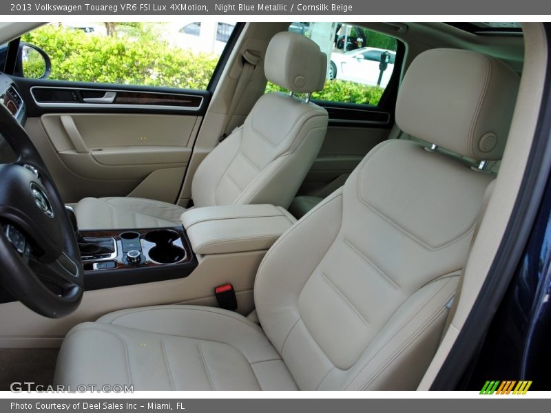 Night Blue Metallic / Cornsilk Beige 2013 Volkswagen Touareg VR6 FSI Lux 4XMotion