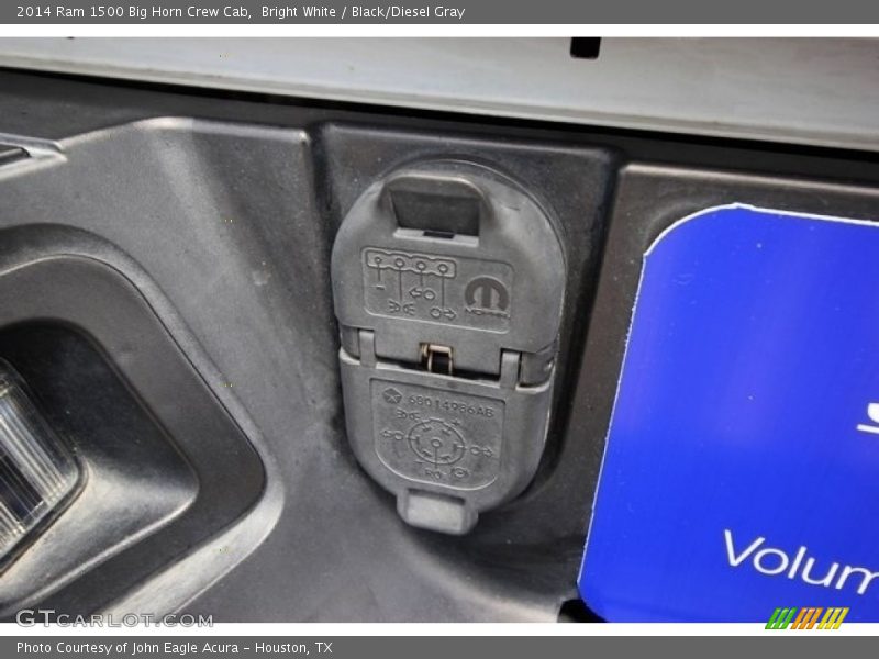 Bright White / Black/Diesel Gray 2014 Ram 1500 Big Horn Crew Cab