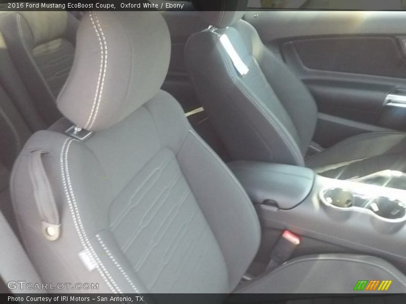 Oxford White / Ebony 2016 Ford Mustang EcoBoost Coupe