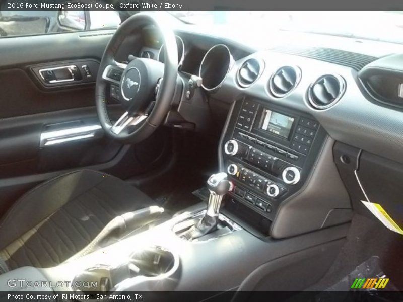 Oxford White / Ebony 2016 Ford Mustang EcoBoost Coupe