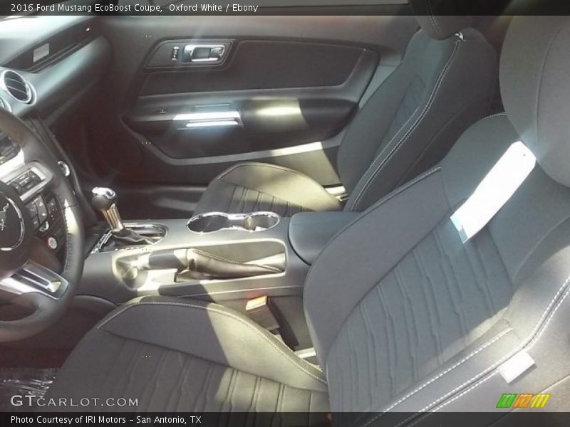 Oxford White / Ebony 2016 Ford Mustang EcoBoost Coupe
