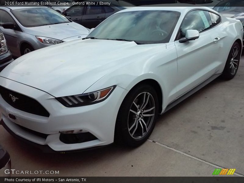 Oxford White / Ebony 2016 Ford Mustang EcoBoost Coupe