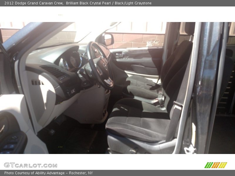 Brilliant Black Crystal Pearl / Black/Light Graystone 2012 Dodge Grand Caravan Crew