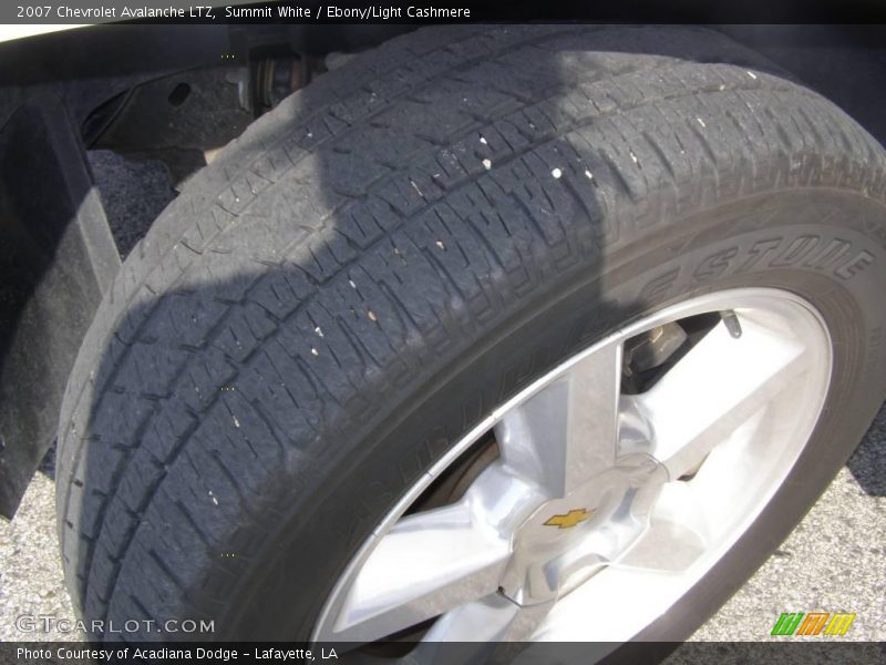 Summit White / Ebony/Light Cashmere 2007 Chevrolet Avalanche LTZ