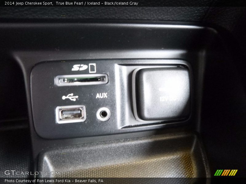 True Blue Pearl / Iceland - Black/Iceland Gray 2014 Jeep Cherokee Sport