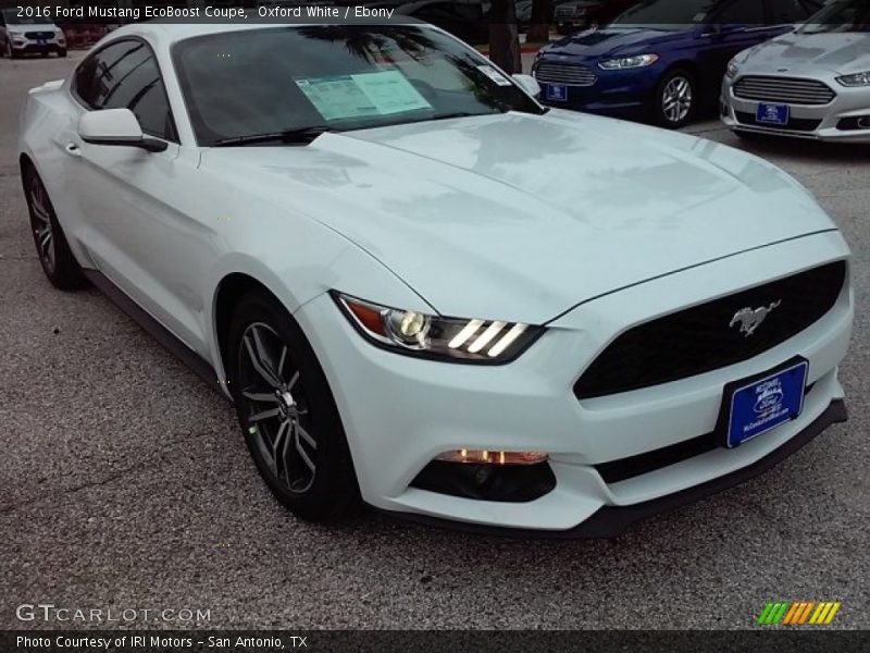 Oxford White / Ebony 2016 Ford Mustang EcoBoost Coupe