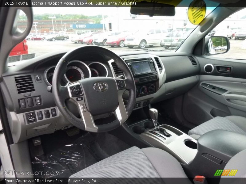Super White / Graphite 2015 Toyota Tacoma TRD Sport Access Cab 4x4