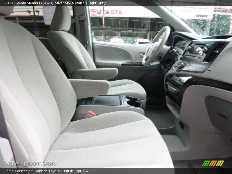 Silver Sky Metallic / Light Gray 2014 Toyota Sienna LE AWD