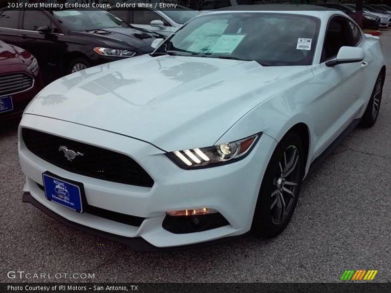 Oxford White / Ebony 2016 Ford Mustang EcoBoost Coupe