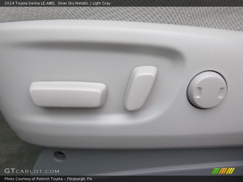 Silver Sky Metallic / Light Gray 2014 Toyota Sienna LE AWD