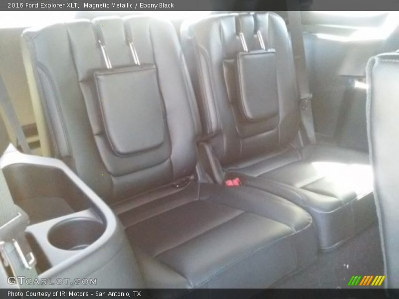 Magnetic Metallic / Ebony Black 2016 Ford Explorer XLT