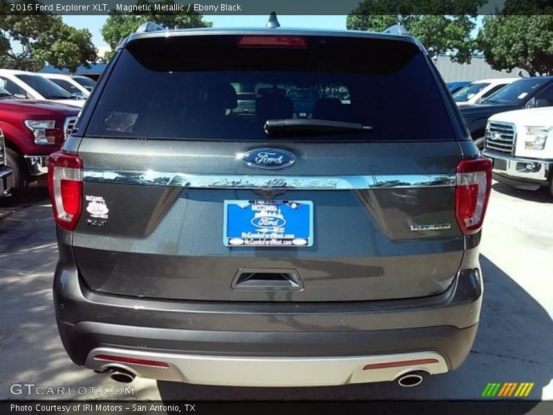 Magnetic Metallic / Ebony Black 2016 Ford Explorer XLT