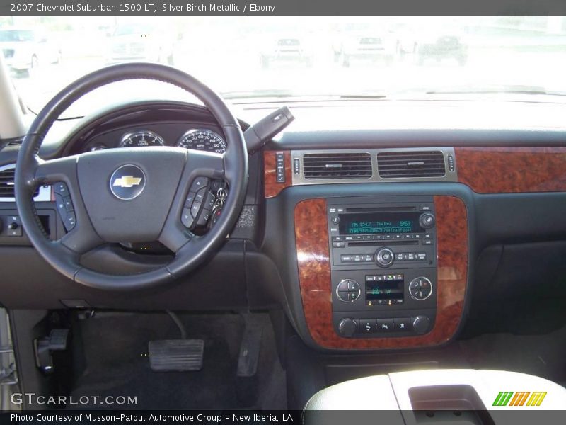 Silver Birch Metallic / Ebony 2007 Chevrolet Suburban 1500 LT