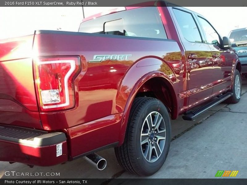 Ruby Red / Black 2016 Ford F150 XLT SuperCrew