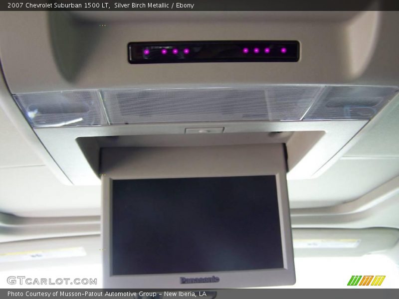 Silver Birch Metallic / Ebony 2007 Chevrolet Suburban 1500 LT