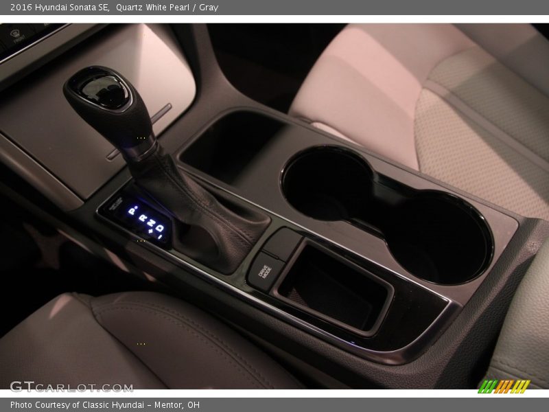 Quartz White Pearl / Gray 2016 Hyundai Sonata SE