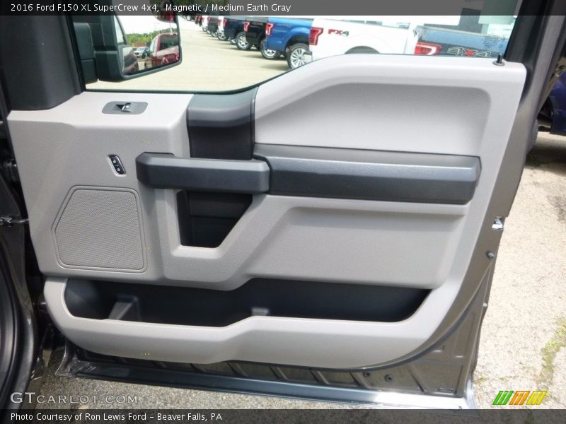Magnetic / Medium Earth Gray 2016 Ford F150 XL SuperCrew 4x4