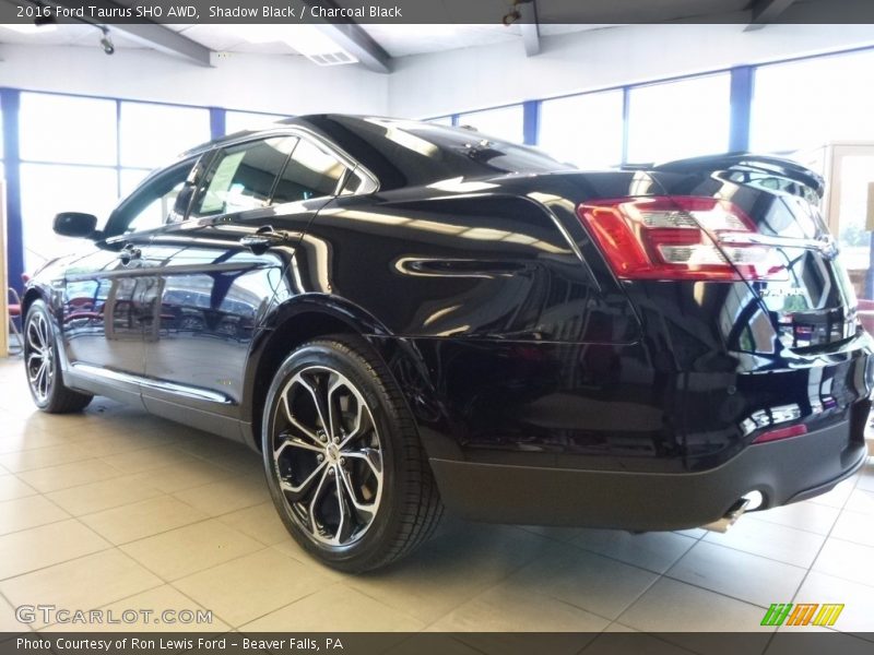 Shadow Black / Charcoal Black 2016 Ford Taurus SHO AWD