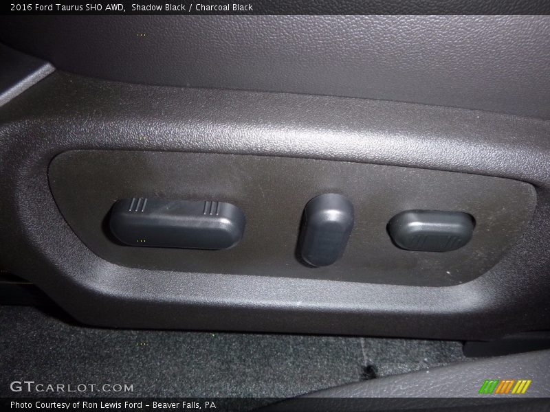 Shadow Black / Charcoal Black 2016 Ford Taurus SHO AWD