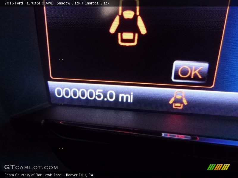 Shadow Black / Charcoal Black 2016 Ford Taurus SHO AWD
